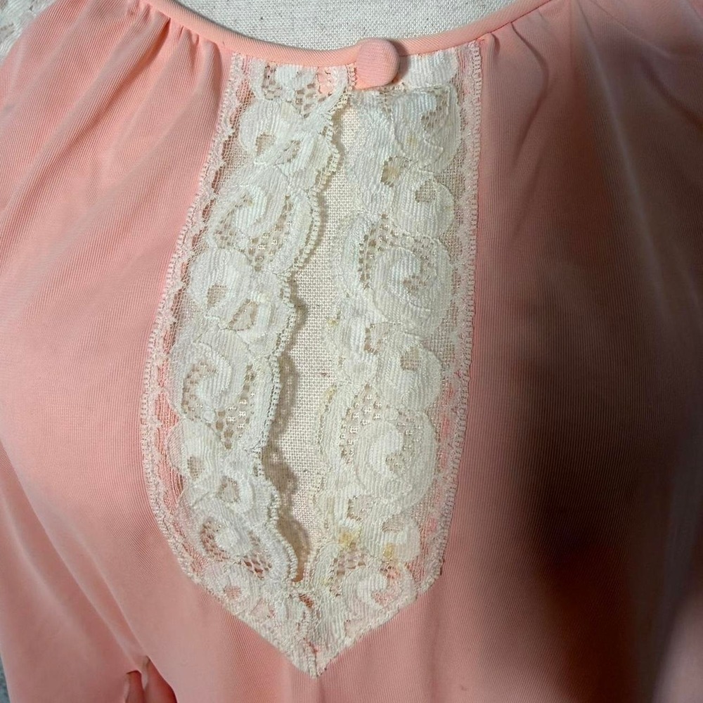 Vintage 60s Gossard Artemis Peachy pink lace night gown slip - Picture 5 of 8